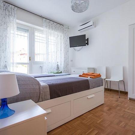Bolognina Central Apartment Bologna Exterior photo