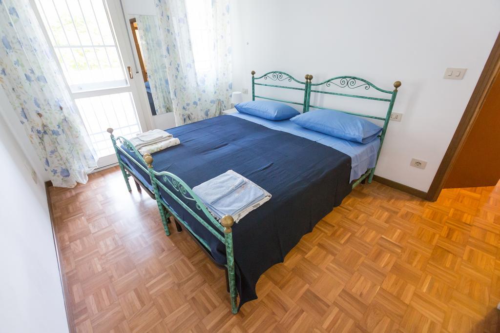 Bolognina Central Apartment Bologna Exterior photo