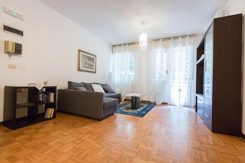 Bolognina Central Apartment Bologna Exterior photo